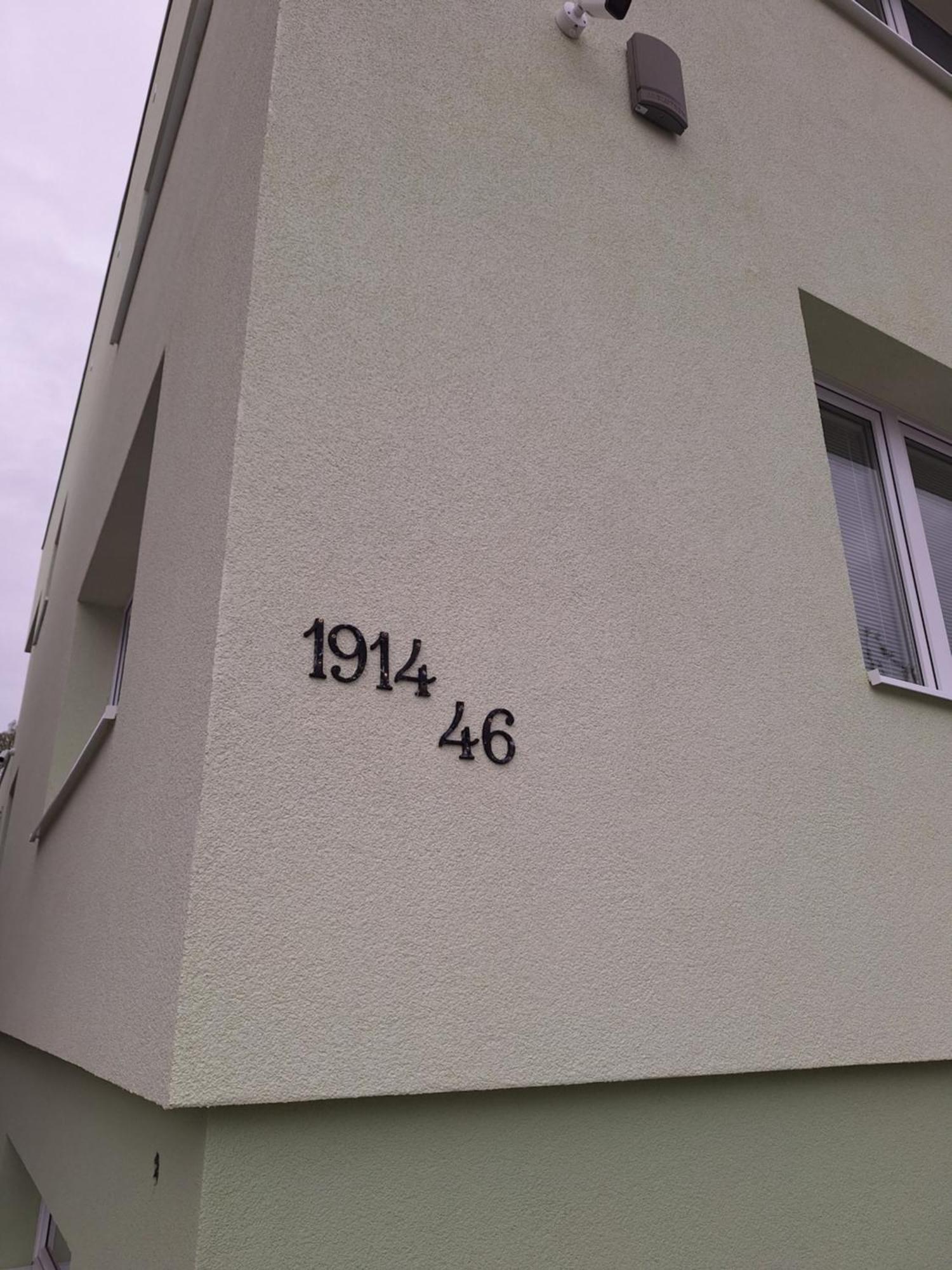 Apartmanovy Dom Stummerova Topoľcany Bagian luar foto
